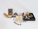 Smykke lott med diverse