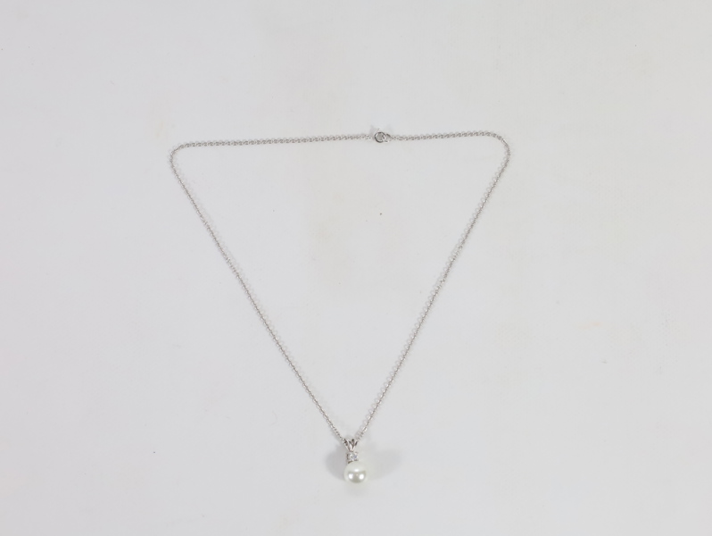 Halskjede med perle anheng sølv 925