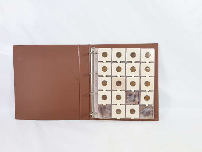 Myntalbum med diverse Amerikansk mynt