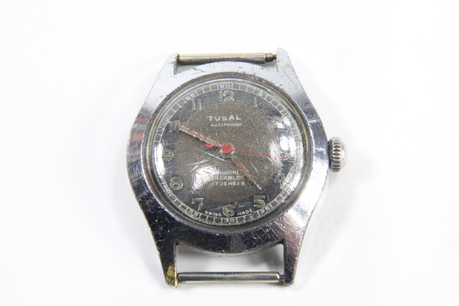 Armbåndsur fra Sveitsiske Tusal med 17 juveler.