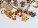 Lott med diverse smykker