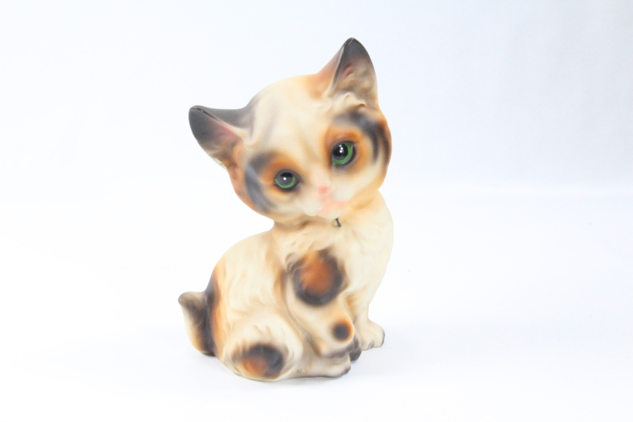 Porselens katt fra utlandet - første halvdel av 1900.