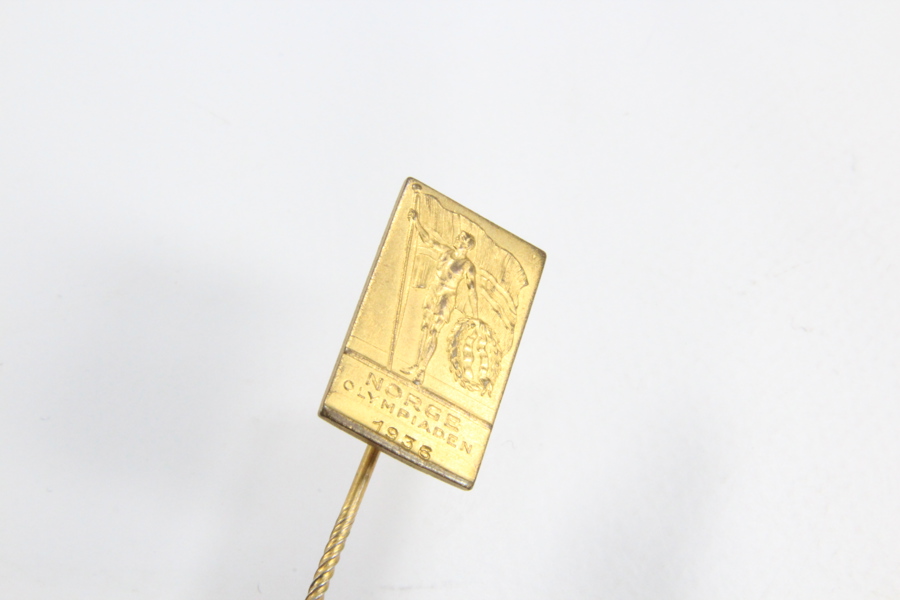 Pin fra OL Tokio 1964 - Aksel Holmsen