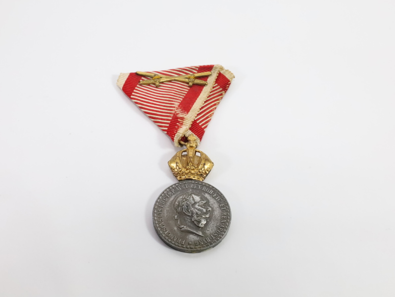 Østerriksk militær fortjenstmedalje – SIGNVM LAVDIS
