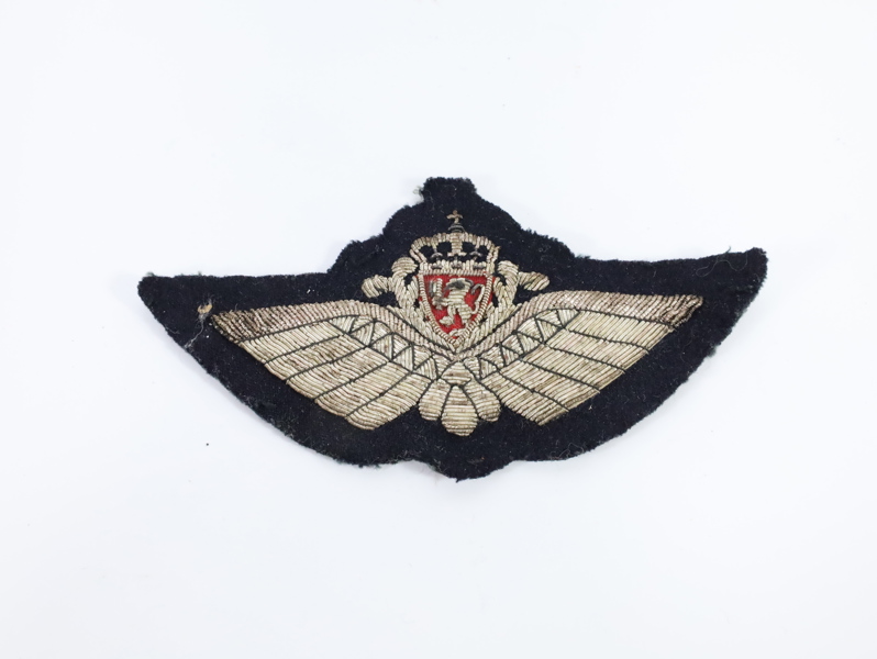 Norsk Luftforsvar – flyger-/pilotvinge i stoff og metalltråd