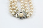 Treradet perlearmbånd med 830S sølvlås
