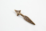 Kalevala Koru “Uskelan nuoli” – finsk bronse-brosje

