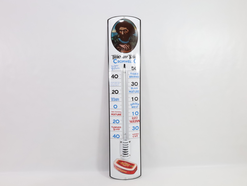 Tiedemanns Tobak – Cromwell C emaljert reklameskilt termometer (repro 2020)
