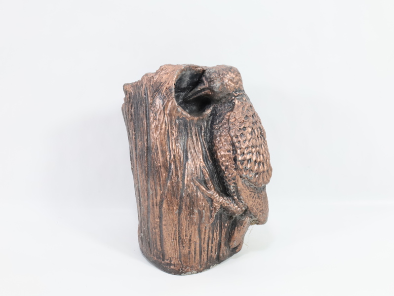 Betong fuglefigur – Ugle på trestamme