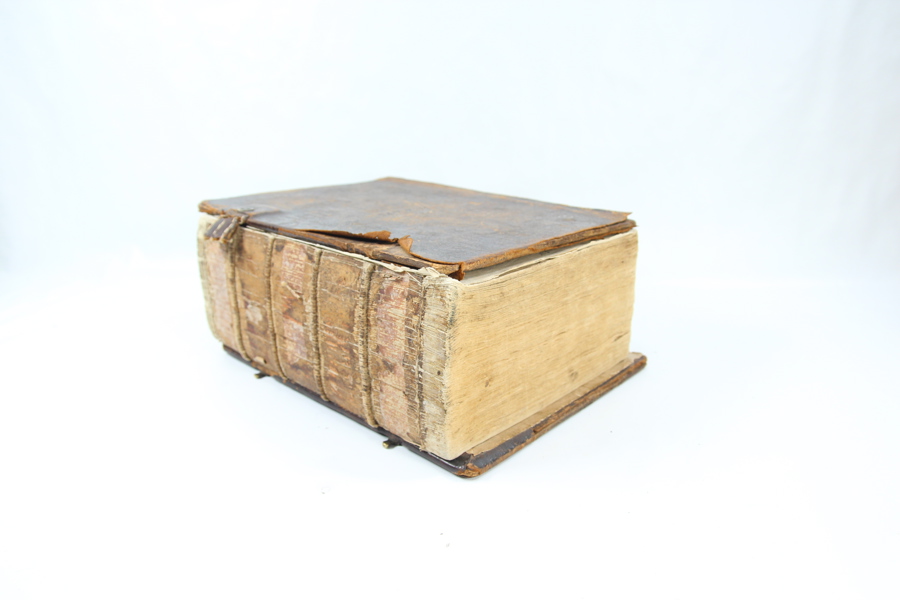 Antikk bok – Teologisk verk av Doctor Jesper Rasmussen Brochmand – ca. 1600–1700-tallet
