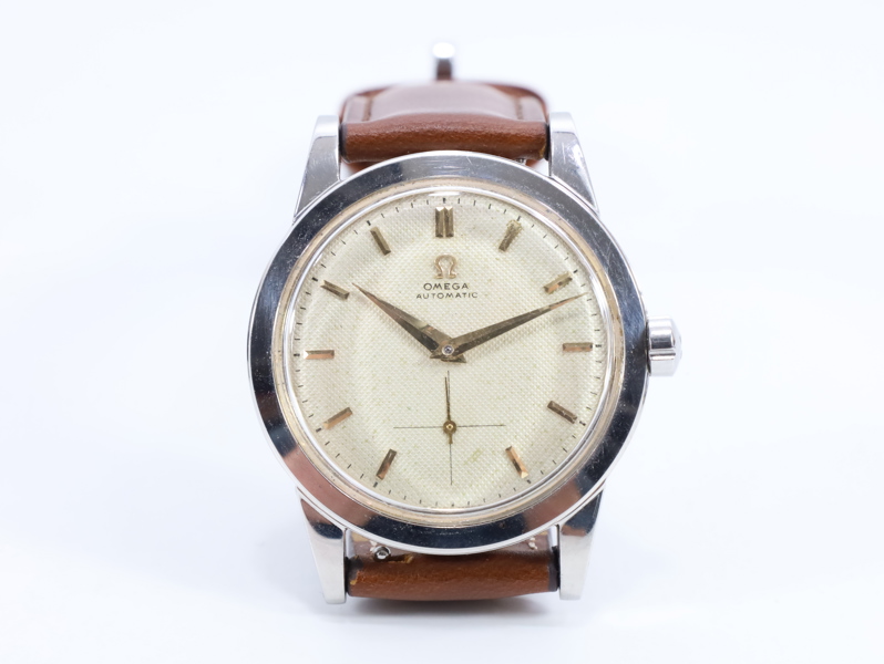 Omega Automatic 34 mm – Ref. 2517-8, Cal. 342 bumper (1950-tallet)
