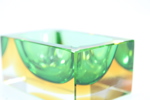 Murano sommerso glassbolle – rektangulær form – grønn og gul – 1960/70-tallet