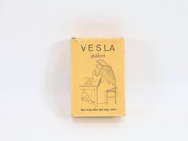 Vintage "Vesla Spåkort" – komplett sett med eske og regler (ca. 1950–60-tallet)
