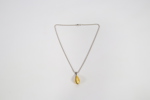 Halskjede med dråpeanheng i gul emalje – sølv 925, snorlenke