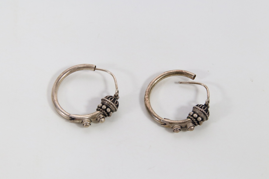 Øredobber i 925 sterling sølv med kreolerdesign