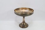Sølvplett stettfat med gravering og dateringer 1891–1916
