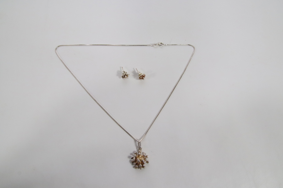 Smykkesett i sølv 925 med halskjede, anheng og øredobber