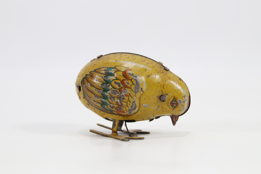 Tysk blikkleke – oppdragbar kylling, 1950-tallet
