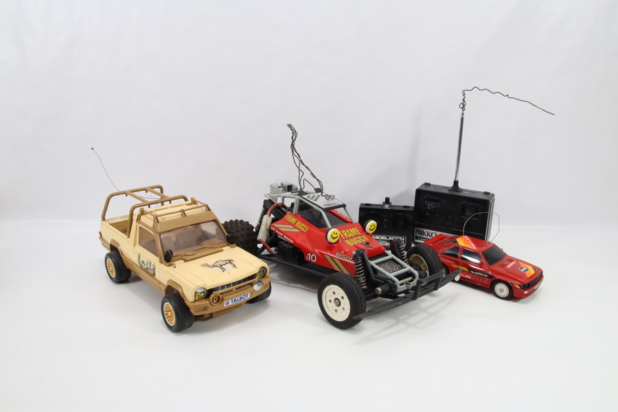 Samling radiostyrte biler – Nikko, Talbot m.fl. (1980–90-tallet)
