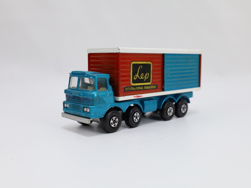 Matchbox Super Kings K-14 Freight Liner “LEP International Transport” – 1971, England
