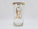 Vintage glass med gullmonogram «L» og gullkant – ca. 1950–60