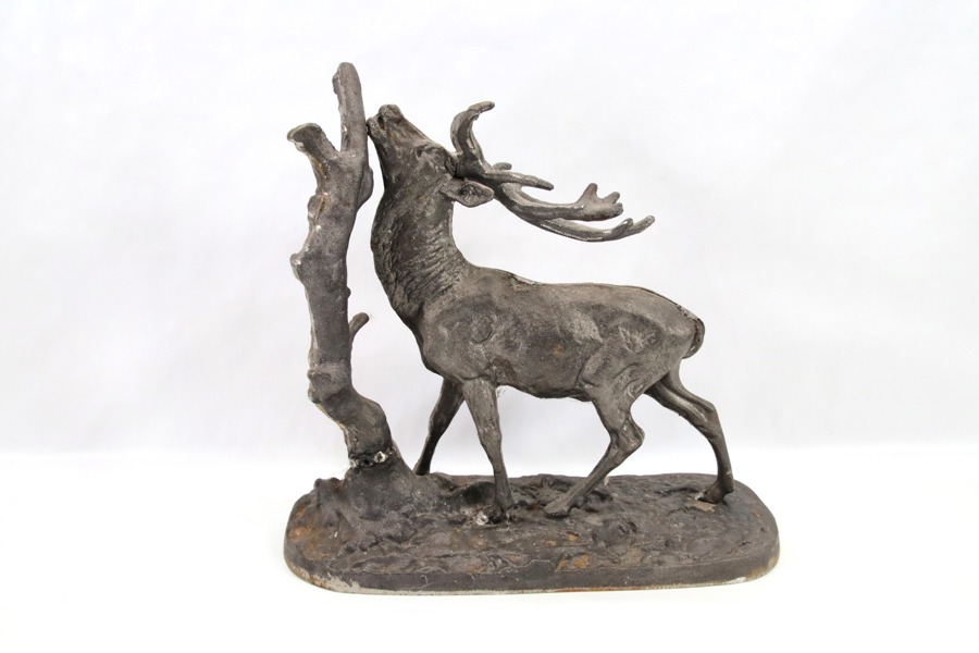 Hjort i støpejern – Ulefoss Jernverk (stor modell)
