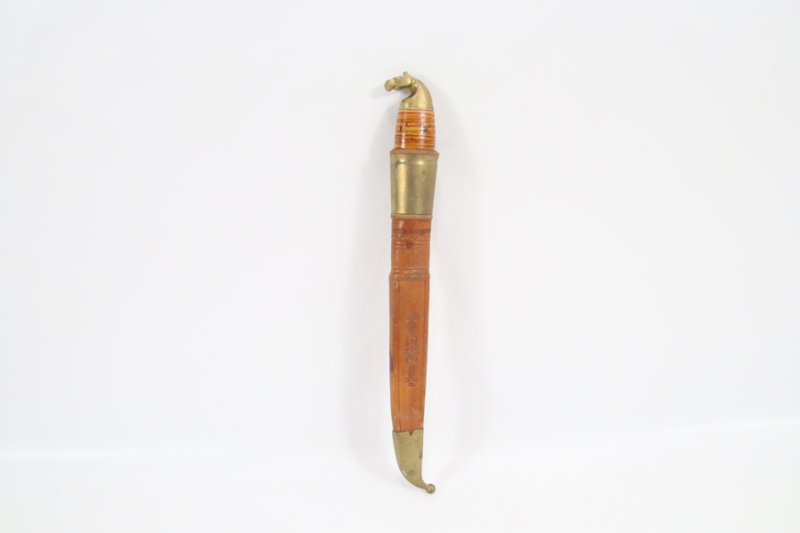 Finsk puukko – Iisakki Järvenpää, hestehode, Finland
