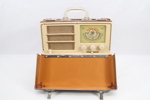 David-Andersen kofferradio Type 531 – norsk bærbar røradio ca. 1950-tallet