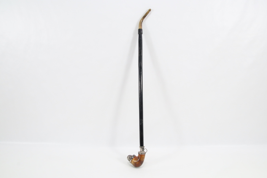 Antikk svensk langpipe med sølvbeslag – Jönköping, 1700-tallet
