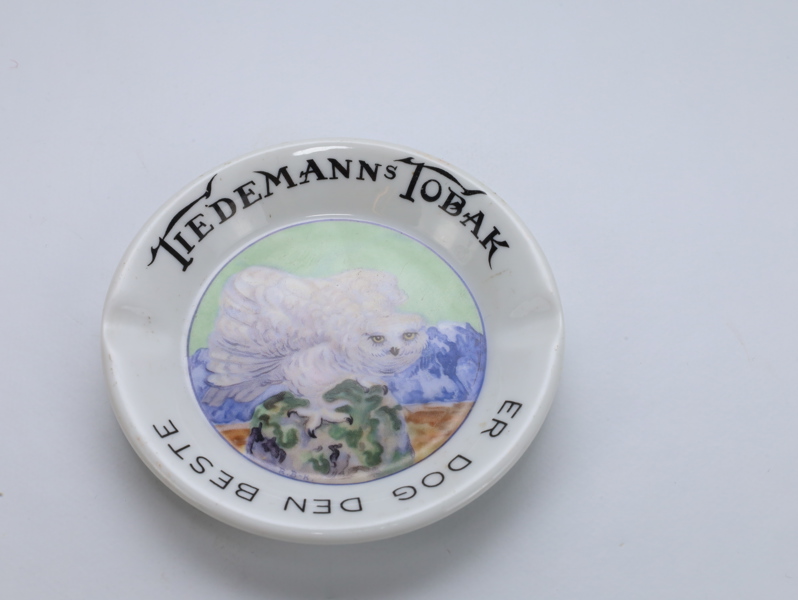 Tiedemanns Tobak – reklameaskebeger i porselen, Porsgrund Porselen
