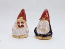 Lenz Falco – to keramiske nissefigurer, høyde ca. 5,5 cm