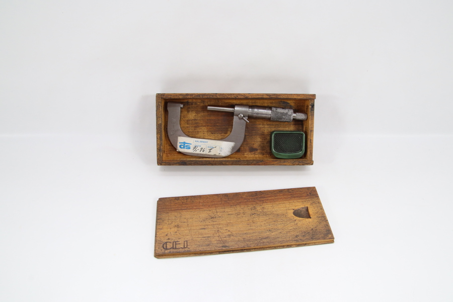 Vintage mikrometer i original treboks