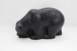 Støpejernsbjørn i svart patinert utførelse
