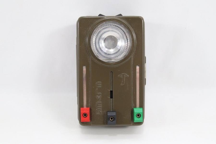 Elves militær lykt med fargeskiver
