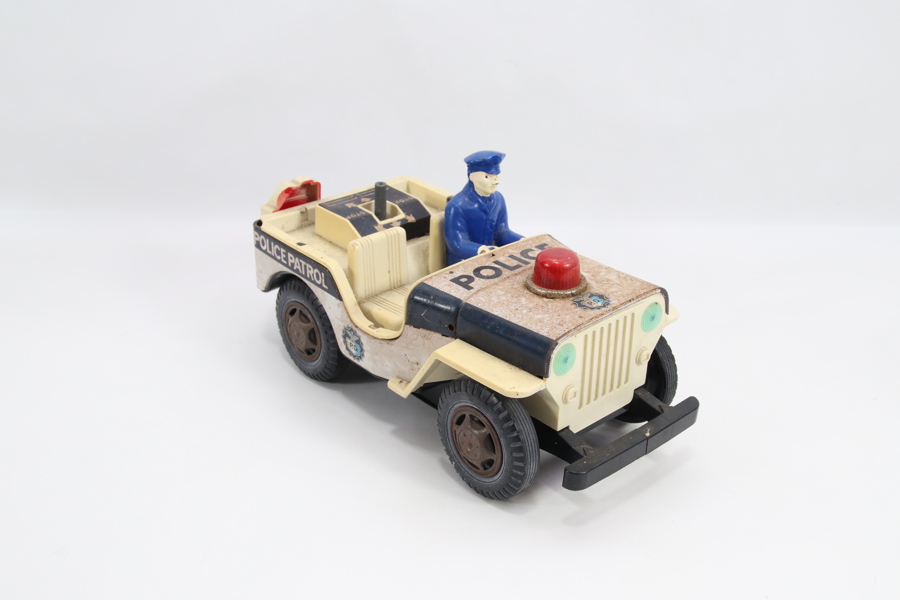 Vintage Police Patrol leketøysbil – Japan

