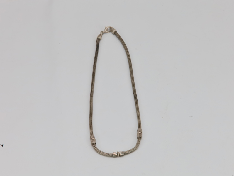 Sølvkjede 925S – Flettet design med dekorative ledd (40 cm)