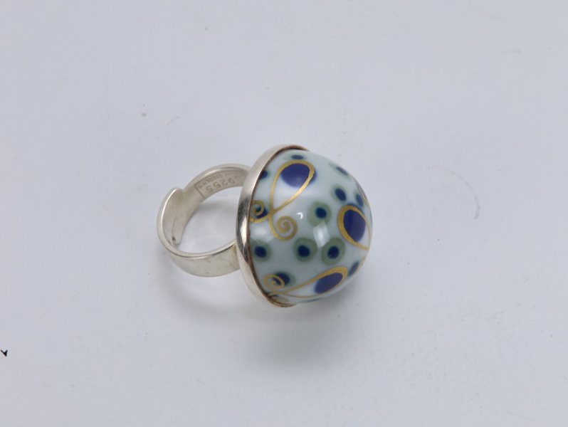 Porsgrund Porselen ring – AMØ design, hånddekorert porselen og 925 sølv