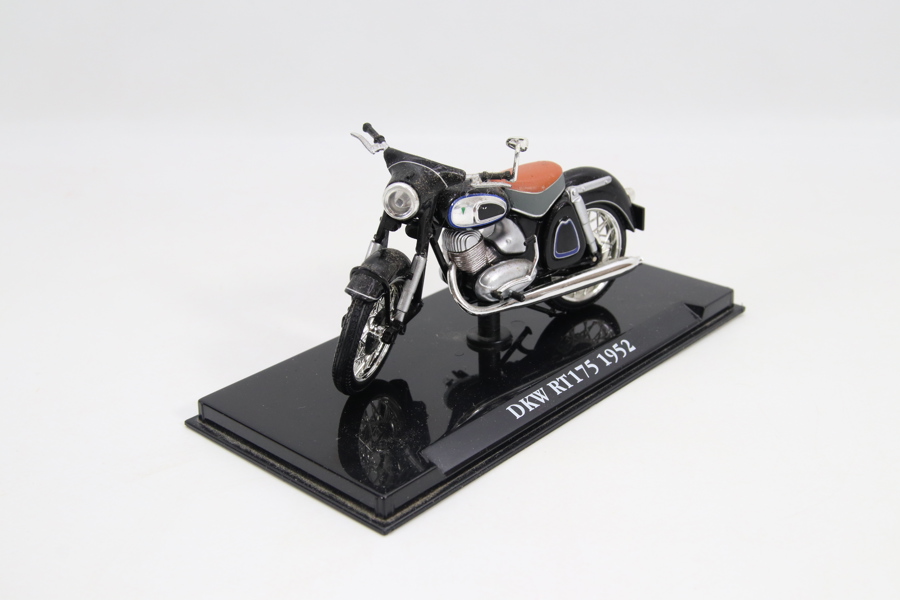 DKW RT175 modellmotorsykkel 1952