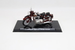 Triumph Speed Twin 1938 modellmotorsykkel i plast
