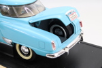 Studebaker Champion 1950 – detaljert modellbil på sokkel