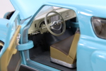 Studebaker Champion 1950 – detaljert modellbil på sokkel