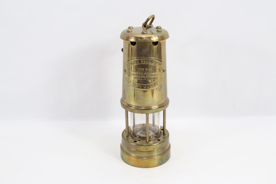 Britisk gruve- og sikkerhetslampe i messing – British Coal Mining
