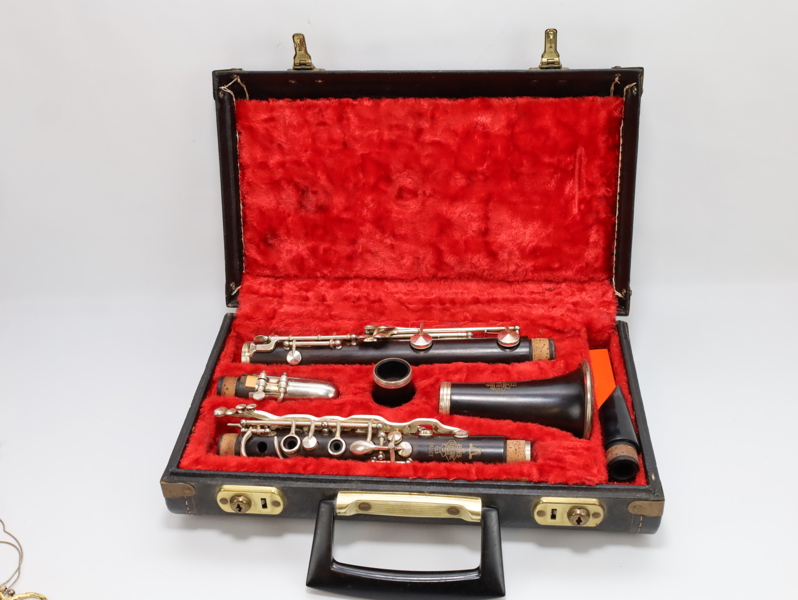 LeBlanc Paris klarinett – komplett i original koffert