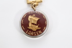 Eldre nøkkelring – Larsen Cognac
