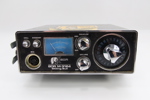BDR M-3124 “Sitting Bull” kommunikasjonsradio med mikrofon
