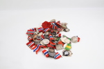 Parti diverse medaljer og merker
