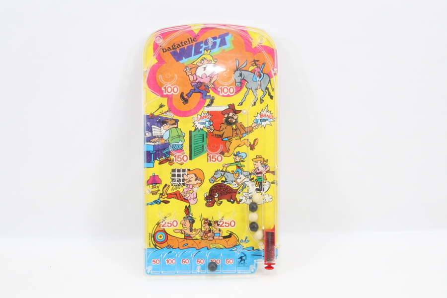Bagatelle «West» – vintage kule spill i plast, Italia
