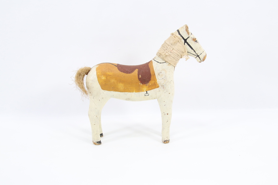 Eldre treleketøy hest