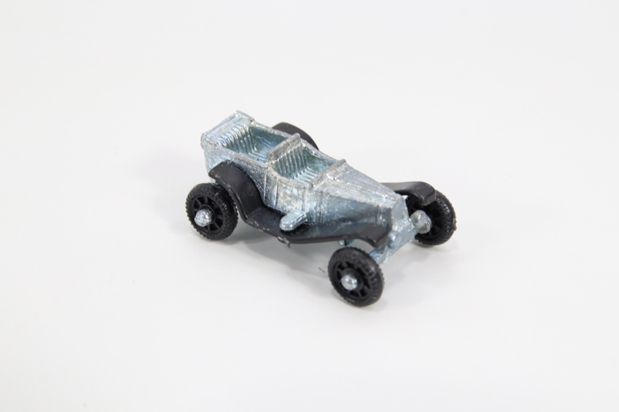 Eldre lekebil i metall – antatt Rolls-Royce-type
