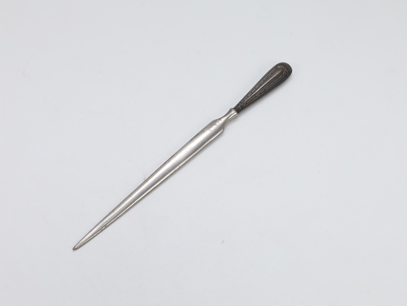 Brevåpner i sølv, tidlig 1900-tall